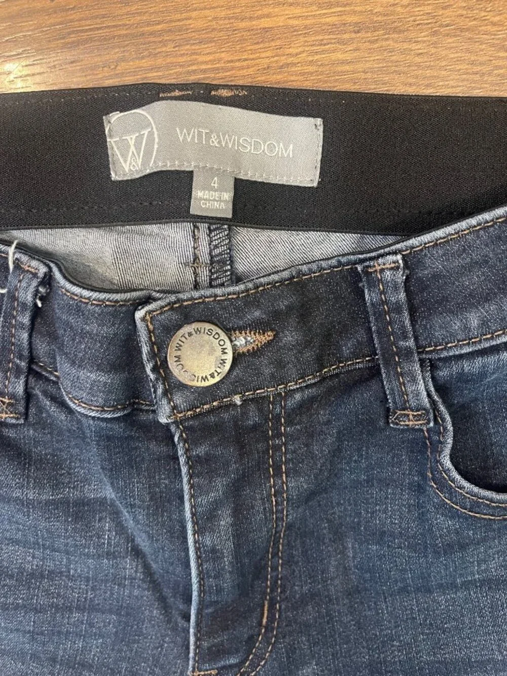 Wit & Wisdom Skinny Jeans Sz 4 - Picture 2 of 9